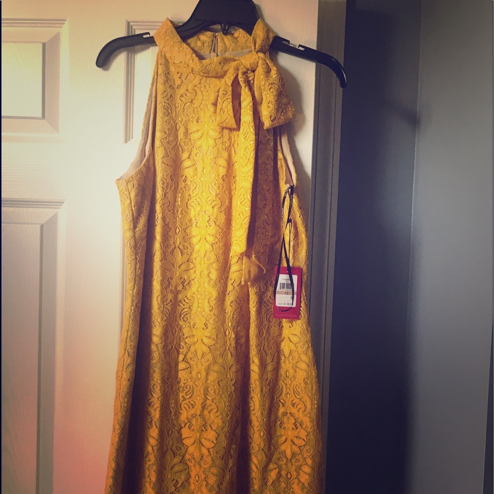 BRAND NEW w/tags Vince Camino designer dress